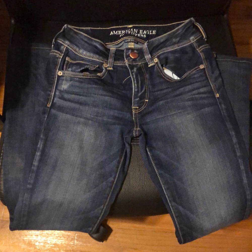 American Eagle super stretch kick boot!